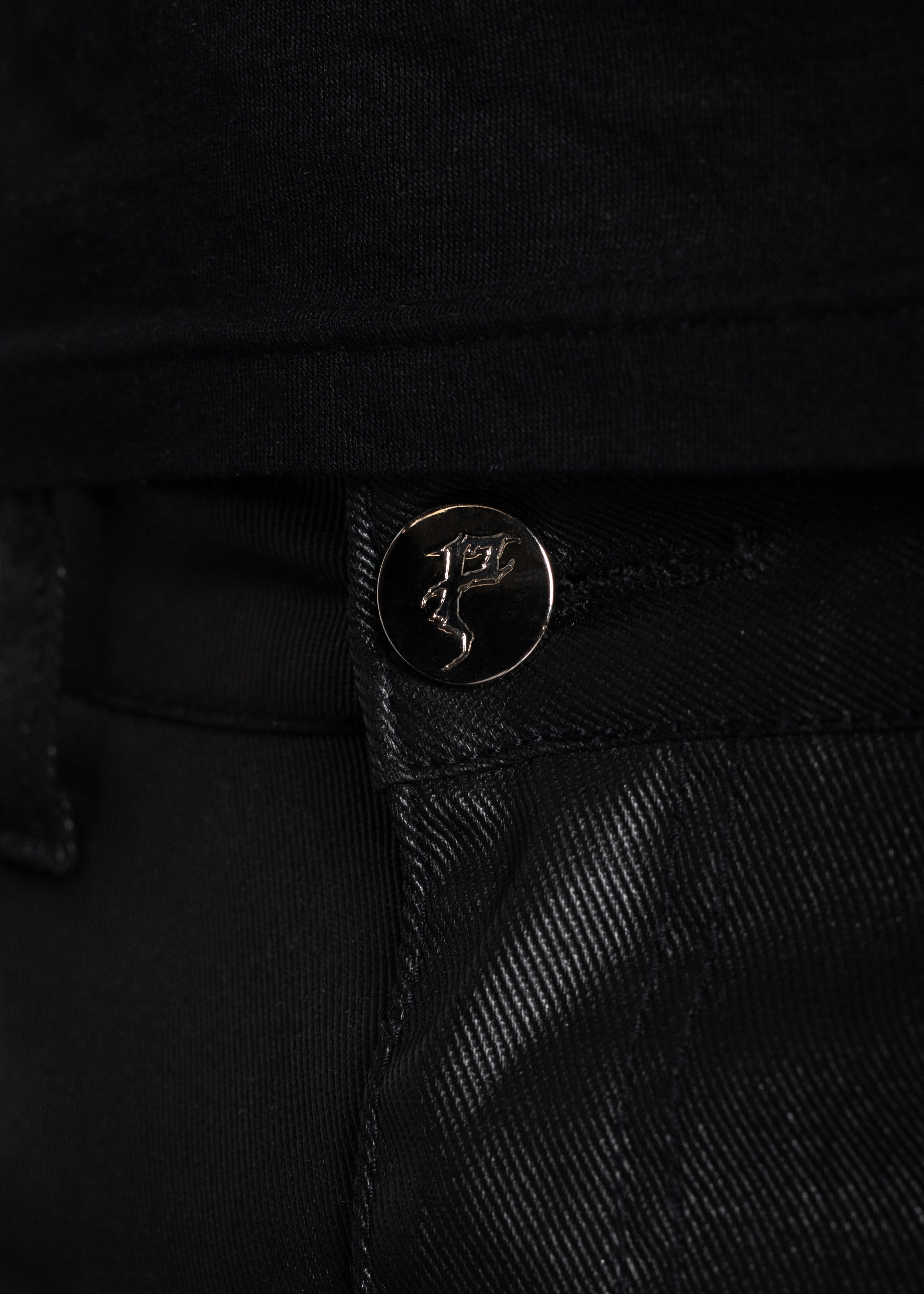 Black Split Denim – Pain